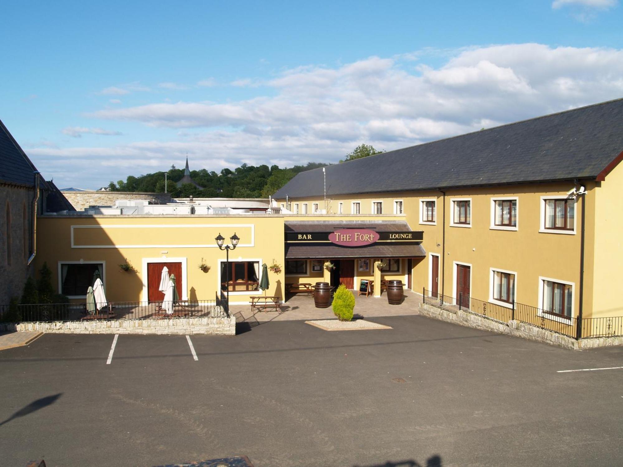 An Grianan Hotel Burt 외부 사진