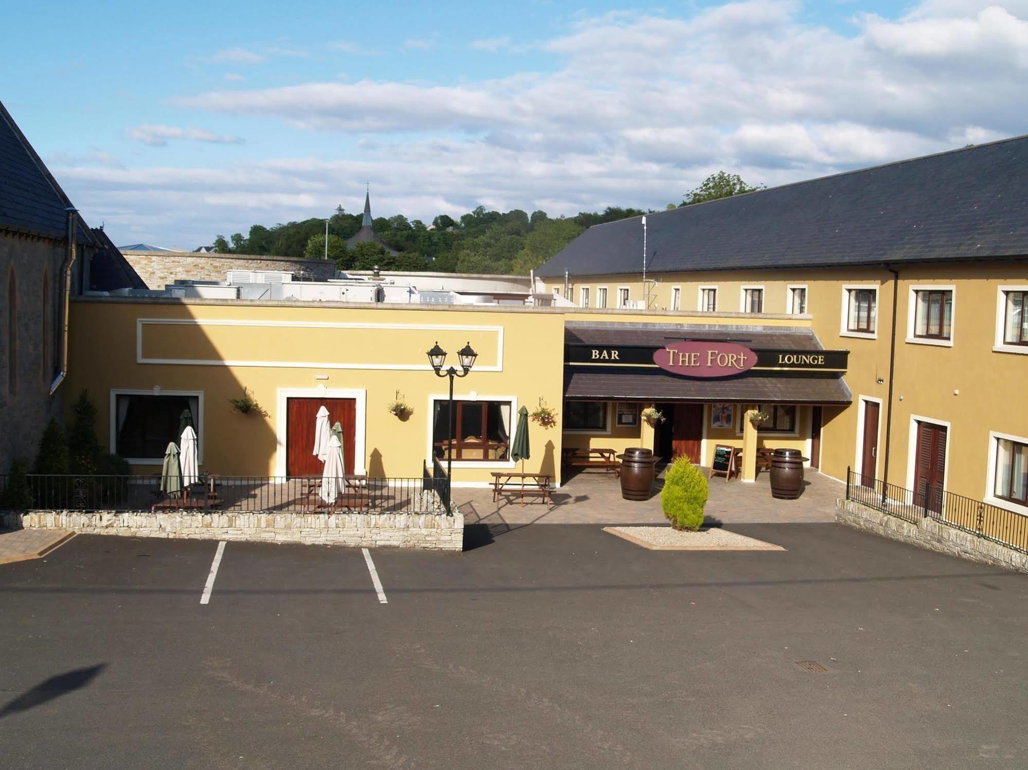 An Grianan Hotel Burt 외부 사진