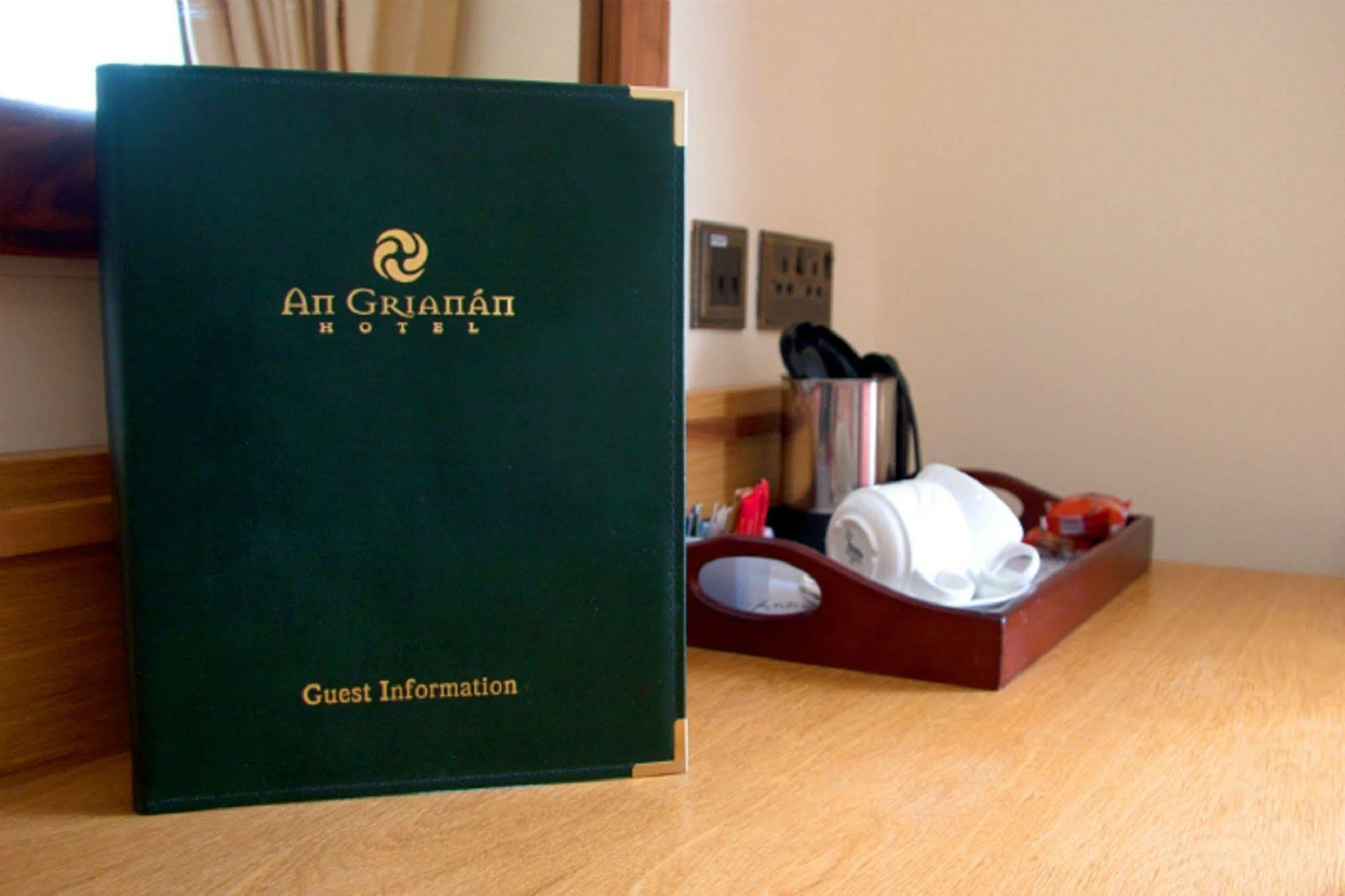 An Grianan Hotel Burt 외부 사진