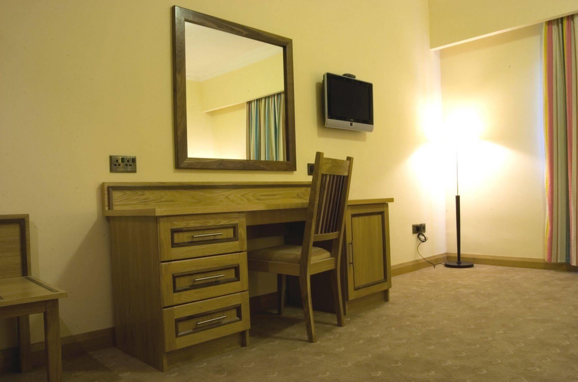 An Grianan Hotel Burt 외부 사진