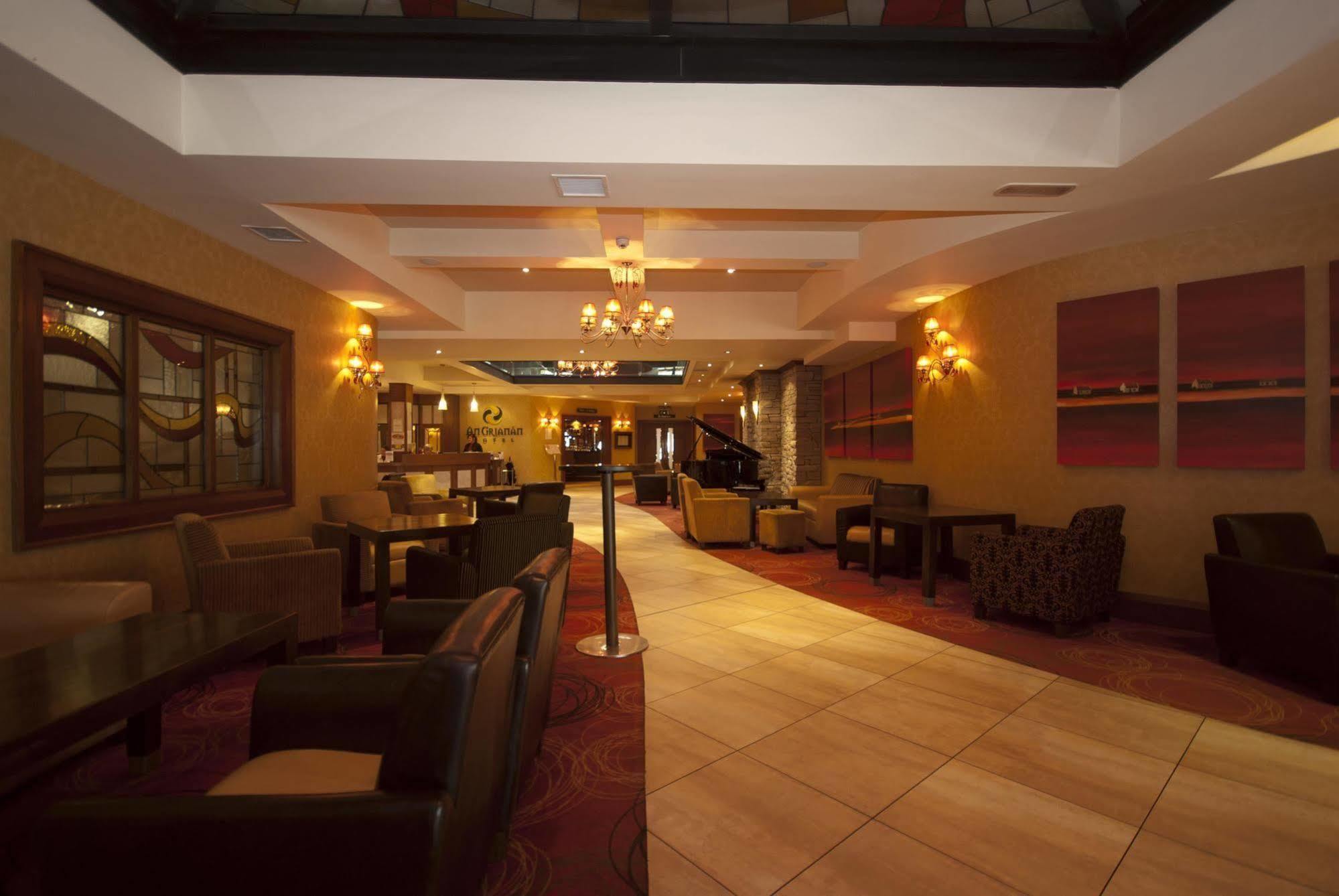 An Grianan Hotel Burt 외부 사진