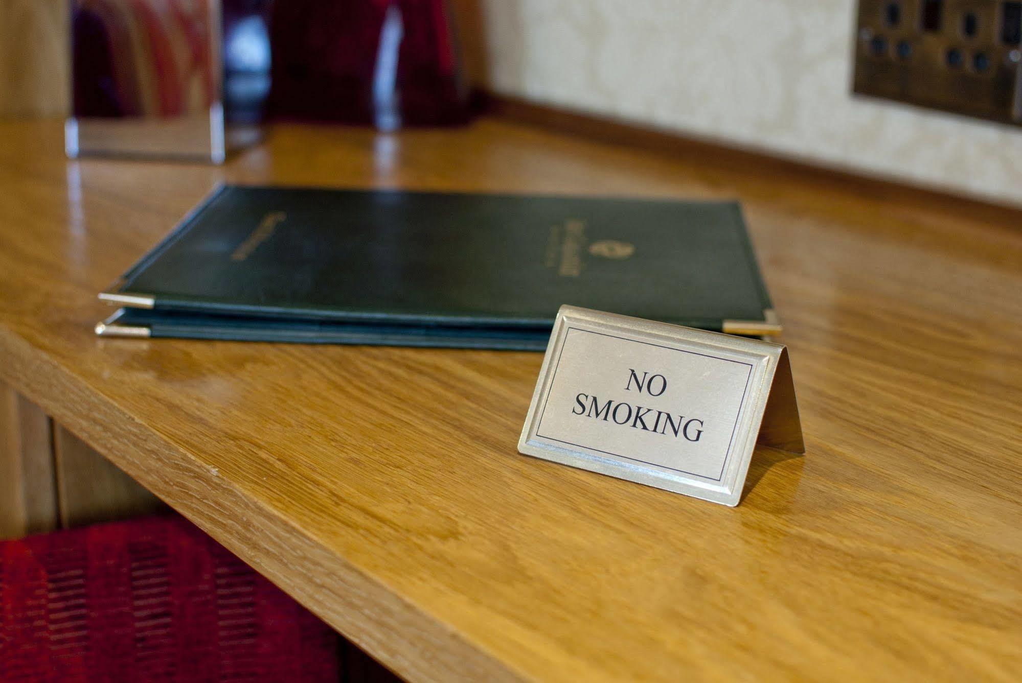 An Grianan Hotel Burt 외부 사진